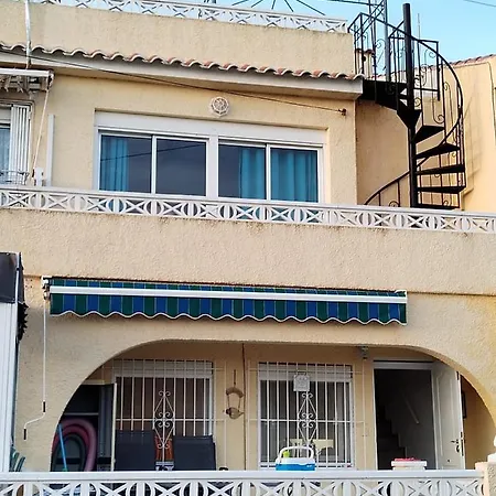 Maison La Marina, Holiday home Alicante